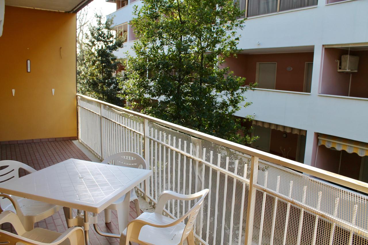 Claudia & Ritz Palace Grado Exterior photo